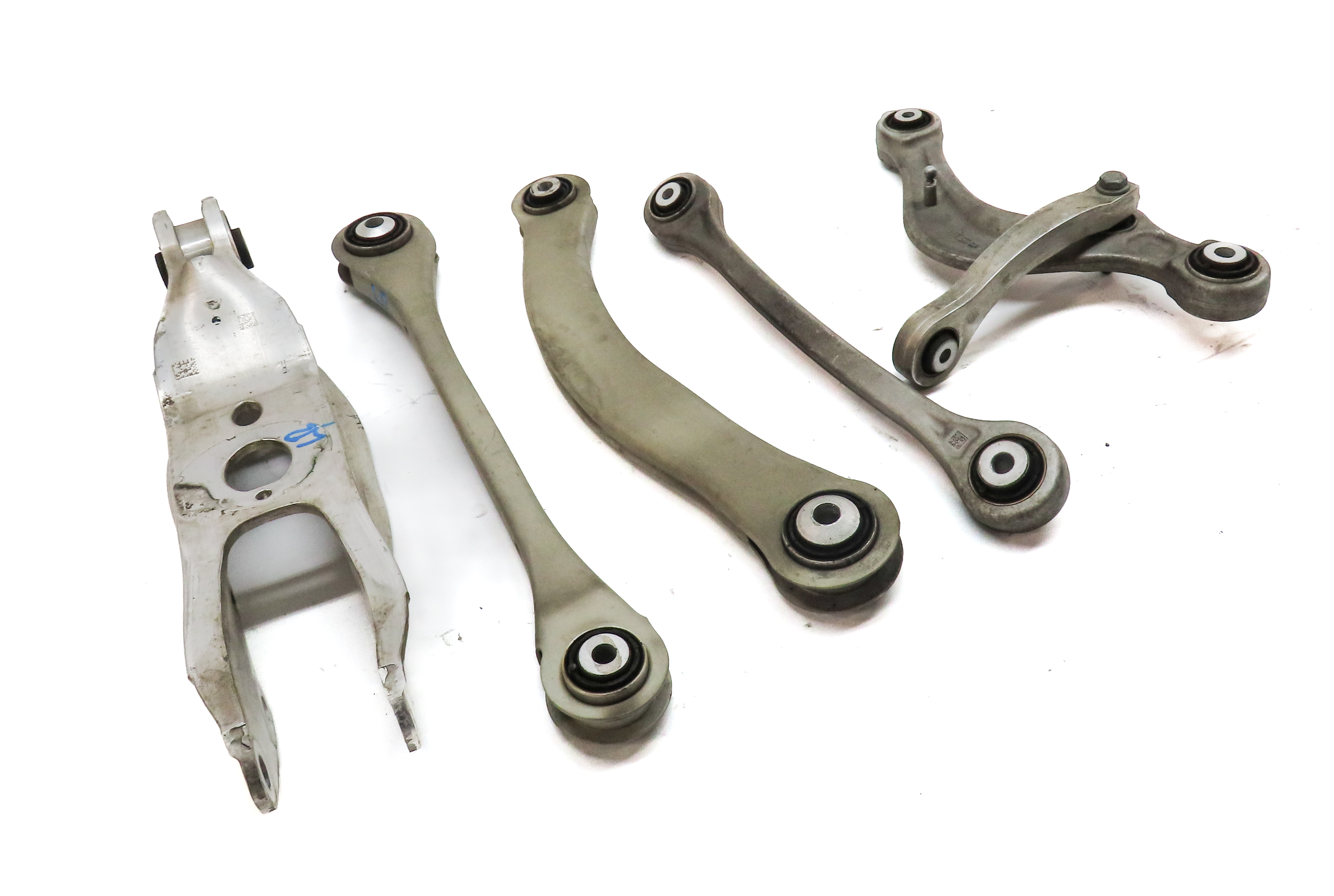 2017-2022 AUDI Q7 (4M) REAR LEFT DRIVER UPPER LOWER CONTROL ARM SET/5 — exact item pictured